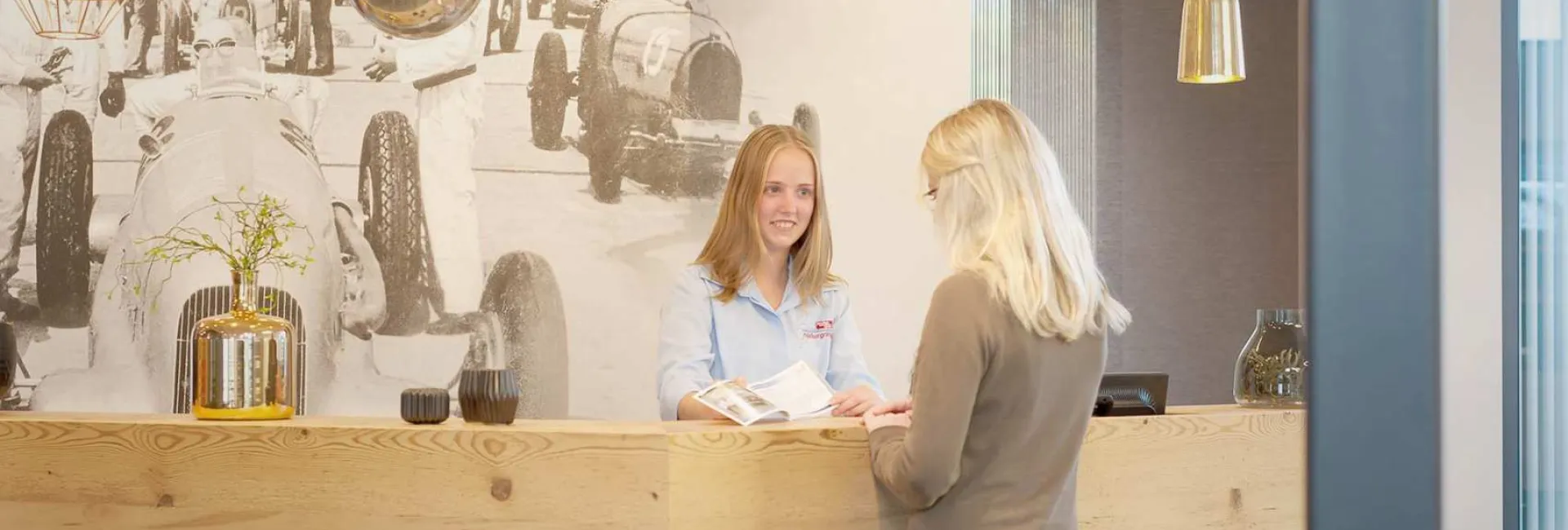 Anreise und Empfang im FSZN